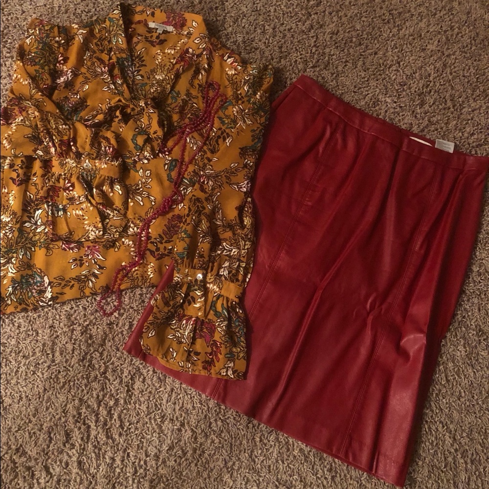 Size 10 H & M Leather red skirt..